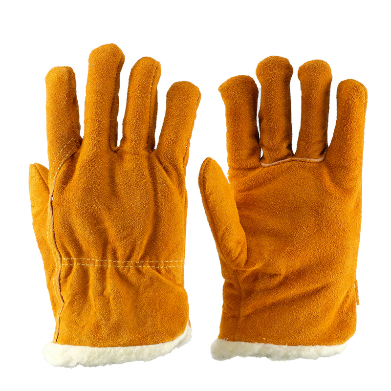  Leather glove with lambs wool cleaning and maintenance strategy