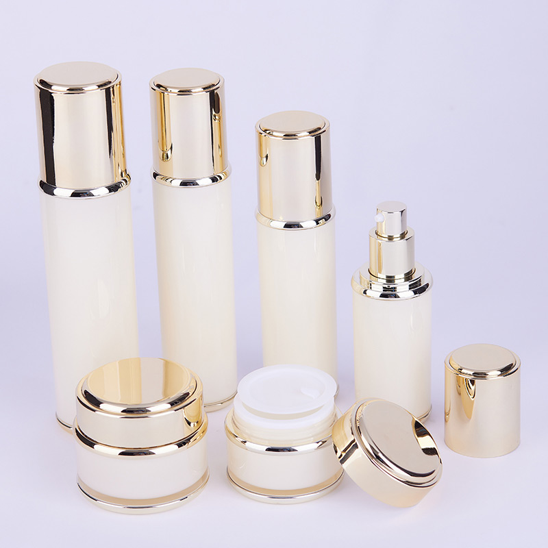  Creamy Gold Lid Acrylic Cosmetic Packaging