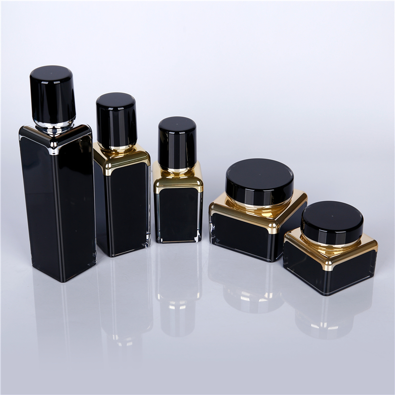  Black family cosmetic bottle