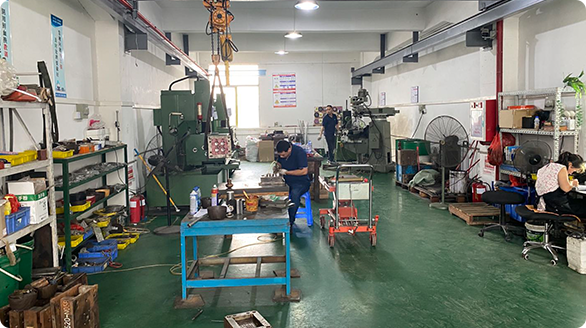 Injection molding machine